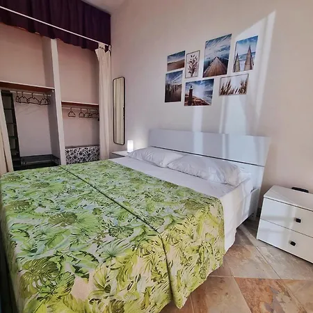 Holiday home Al Vecchio Carrubo - Lovely 2-rooms House & Patio